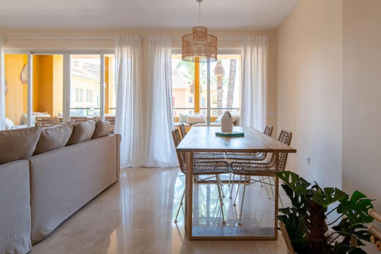 Puerto Sotogrande Con Vistas Al Mar Apartment ภายนอก รูปภาพ