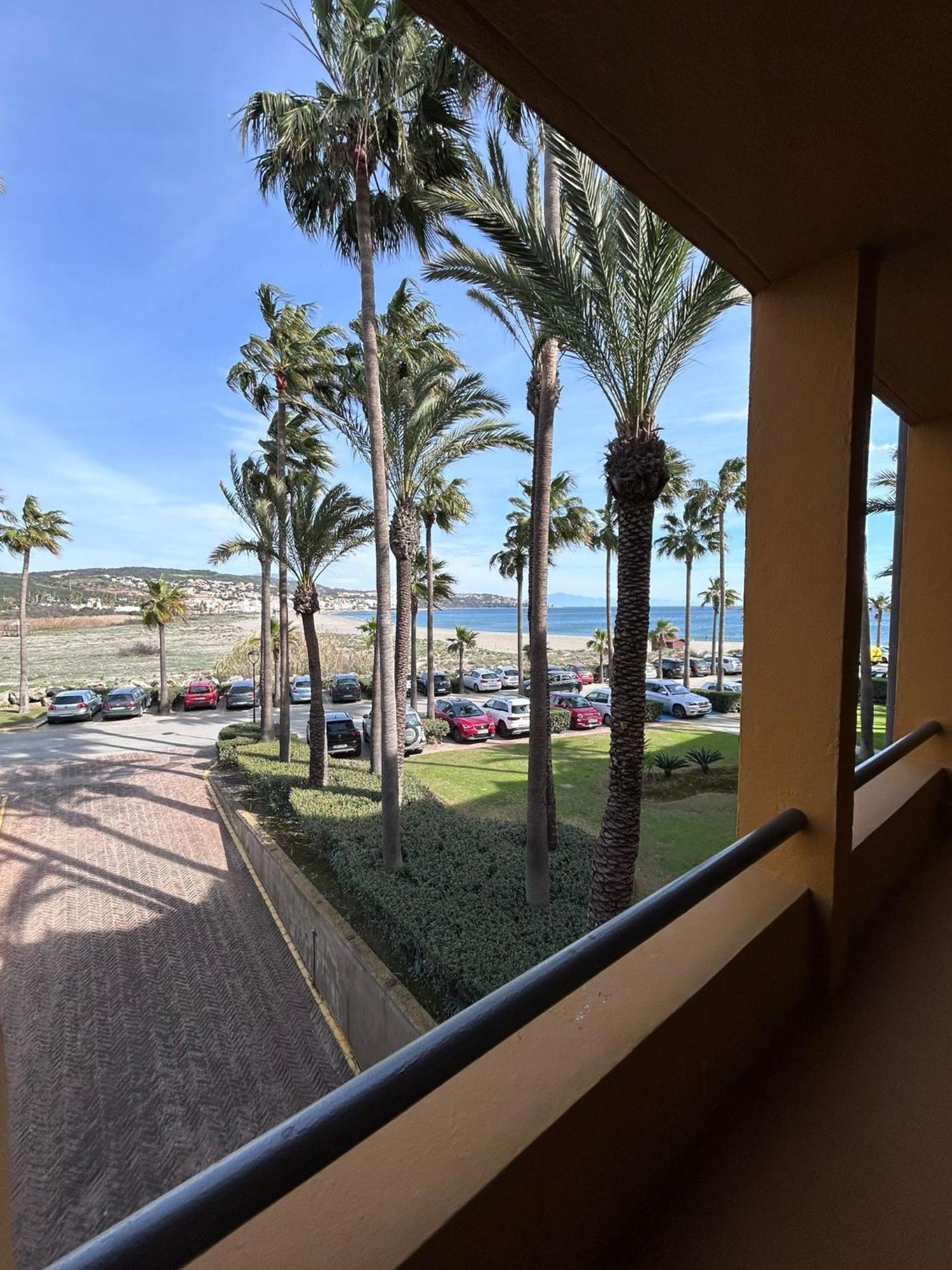 Puerto Sotogrande Con Vistas Al Mar Apartment ภายนอก รูปภาพ